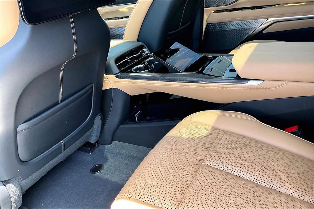 2026 Cadillac ESCALADE IQ Premium Sport