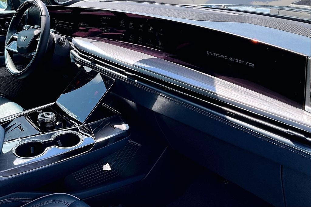 2026 Cadillac ESCALADE IQ Premium Sport