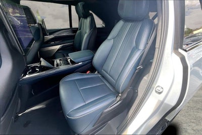 2025 Cadillac ESCALADE IQ Sport 2