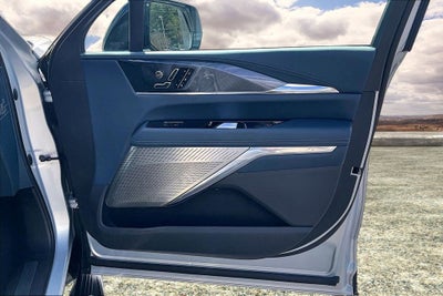 2025 Cadillac ESCALADE IQ Sport 2