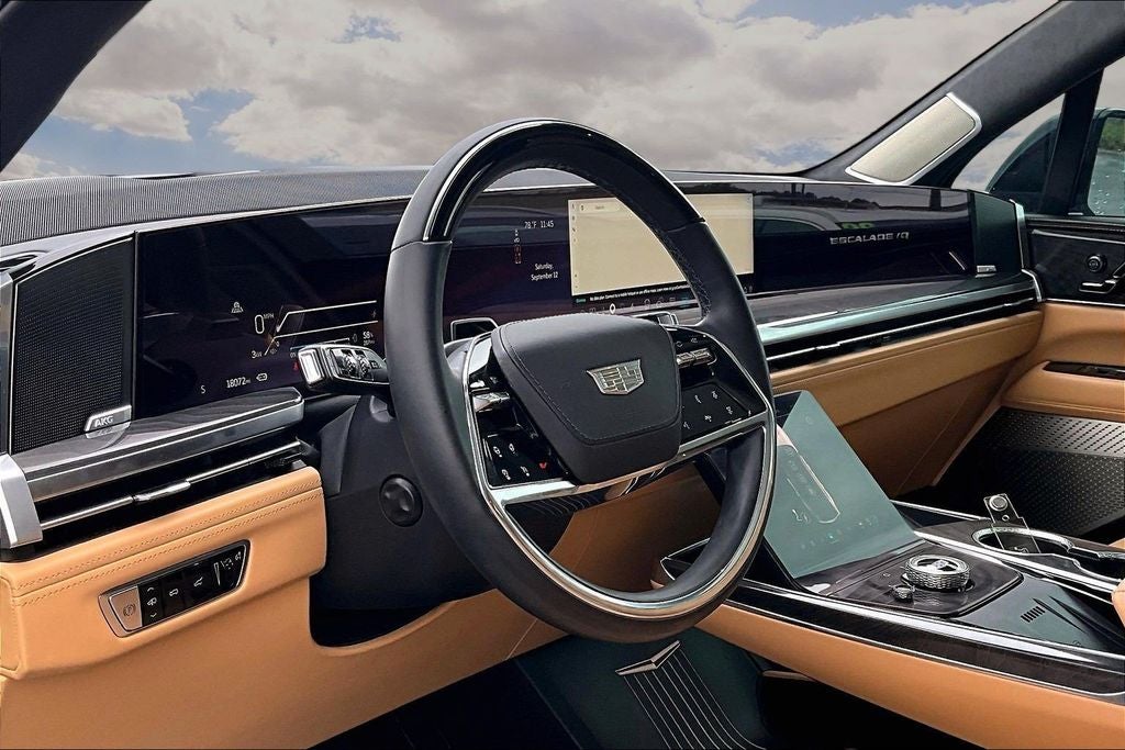 2026 Cadillac ESCALADE IQ Premium Sport