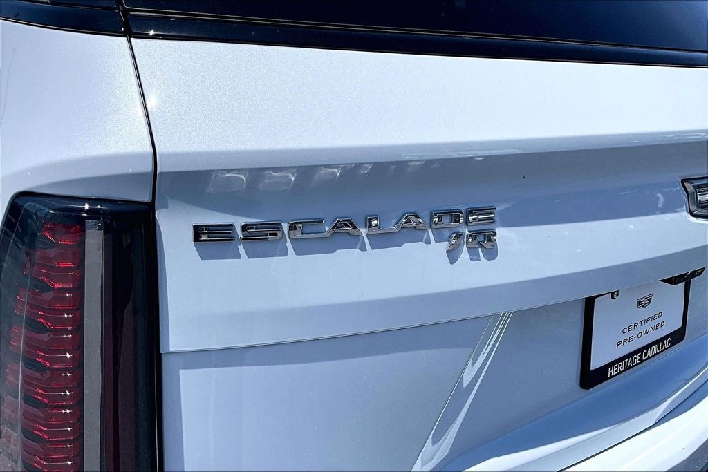 2026 Cadillac ESCALADE IQ Premium Sport