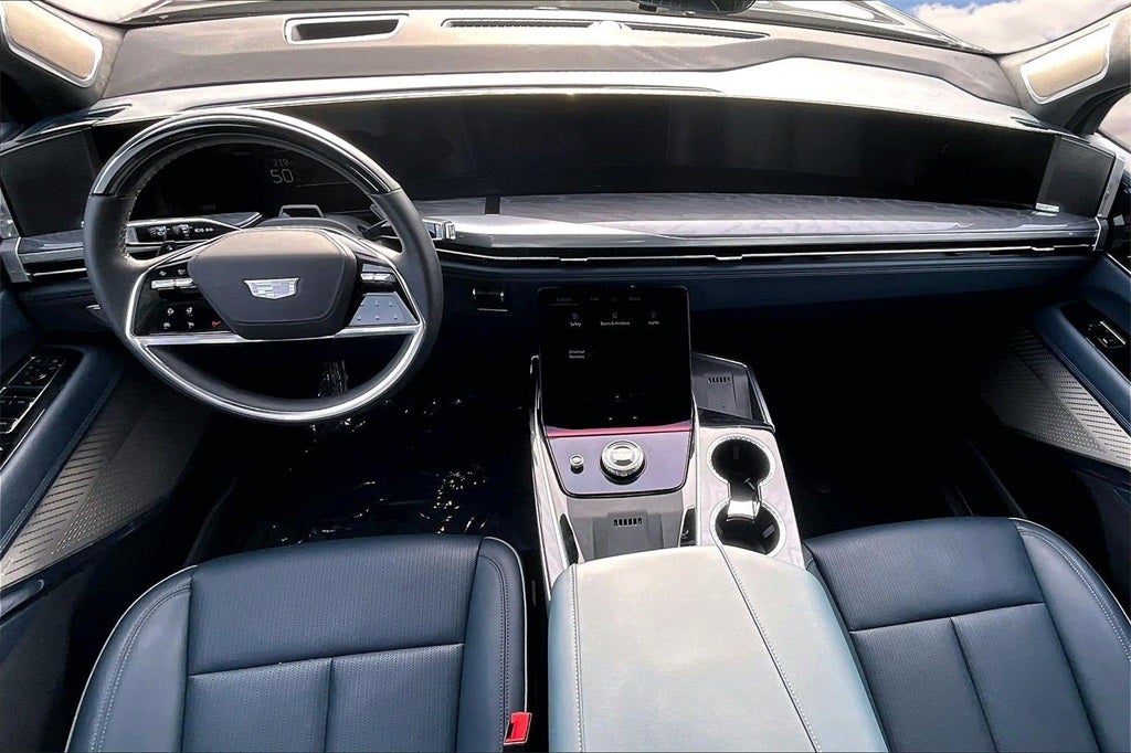 2025 Cadillac ESCALADE IQ Sport 2