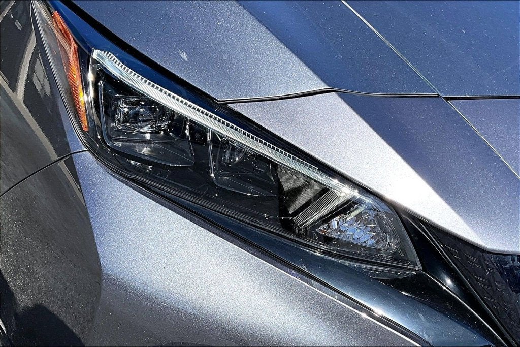 2023 Nissan Leaf SV Plus