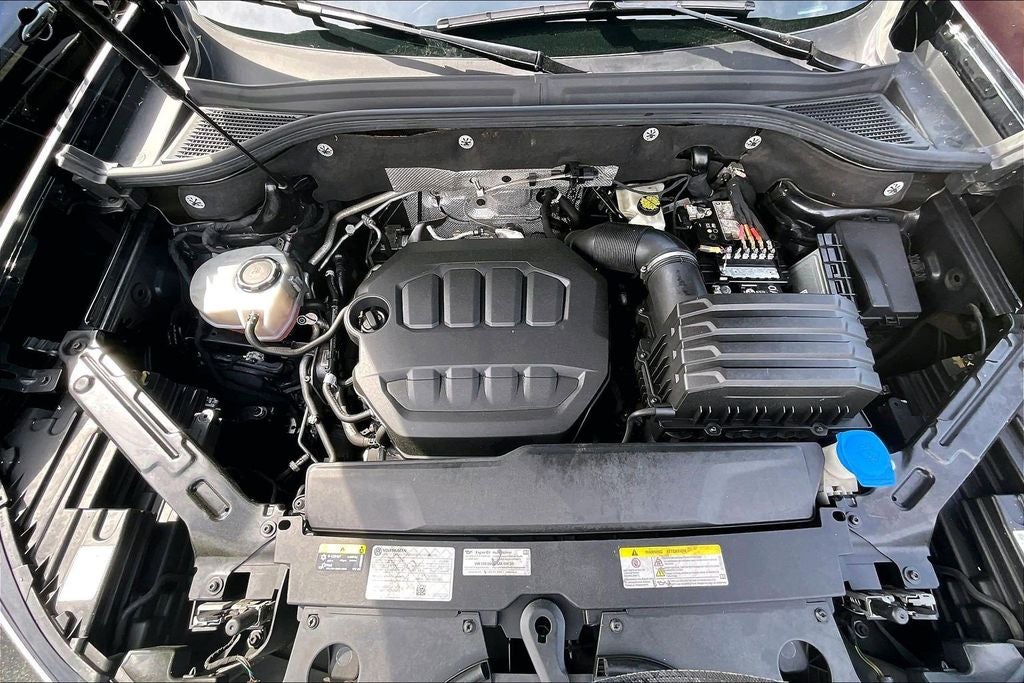 2024 Volkswagen Atlas 2.0T SEL Premium R-Line