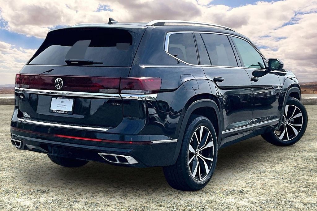 2024 Volkswagen Atlas 2.0T SEL Premium R-Line