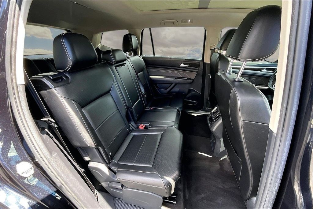 2023 Volkswagen Atlas 3.6L V6 SE w/Technology