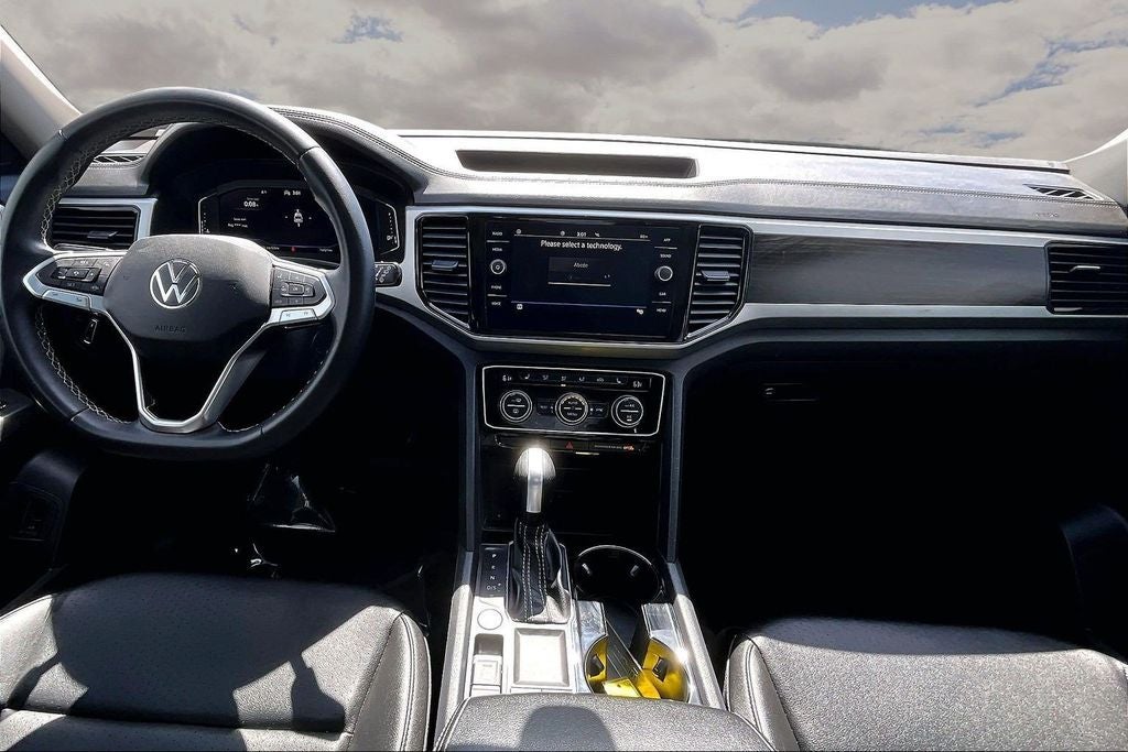 2023 Volkswagen Atlas 3.6L V6 SE w/Technology
