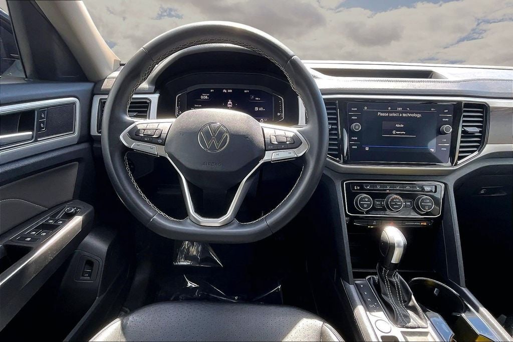 2023 Volkswagen Atlas 3.6L V6 SE w/Technology