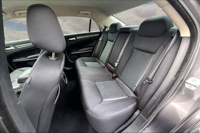 2020 Chrysler 300 Touring
