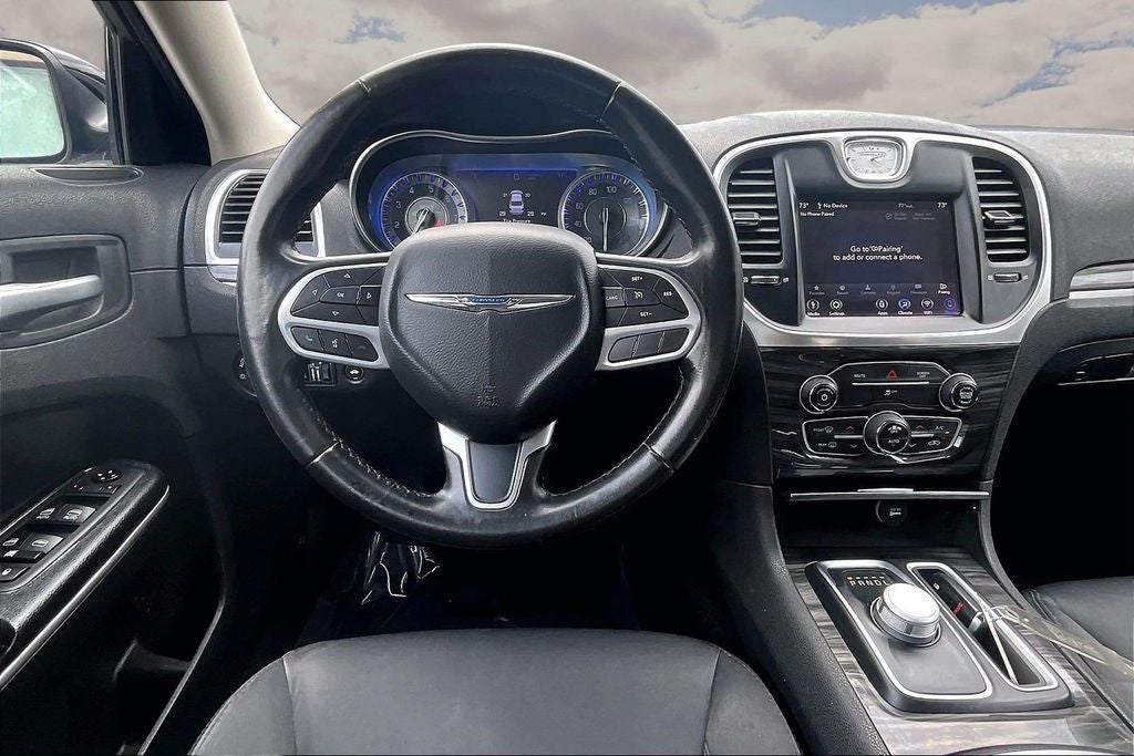 2020 Chrysler 300 Touring