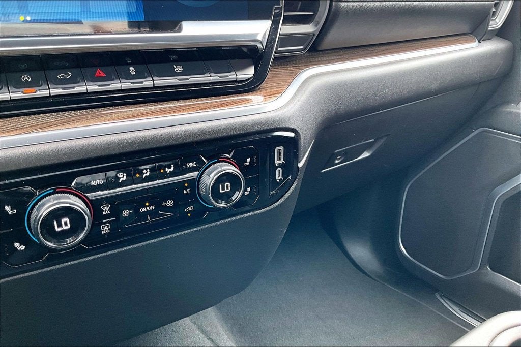 2025 Chevrolet Silverado 1500 LT LT1