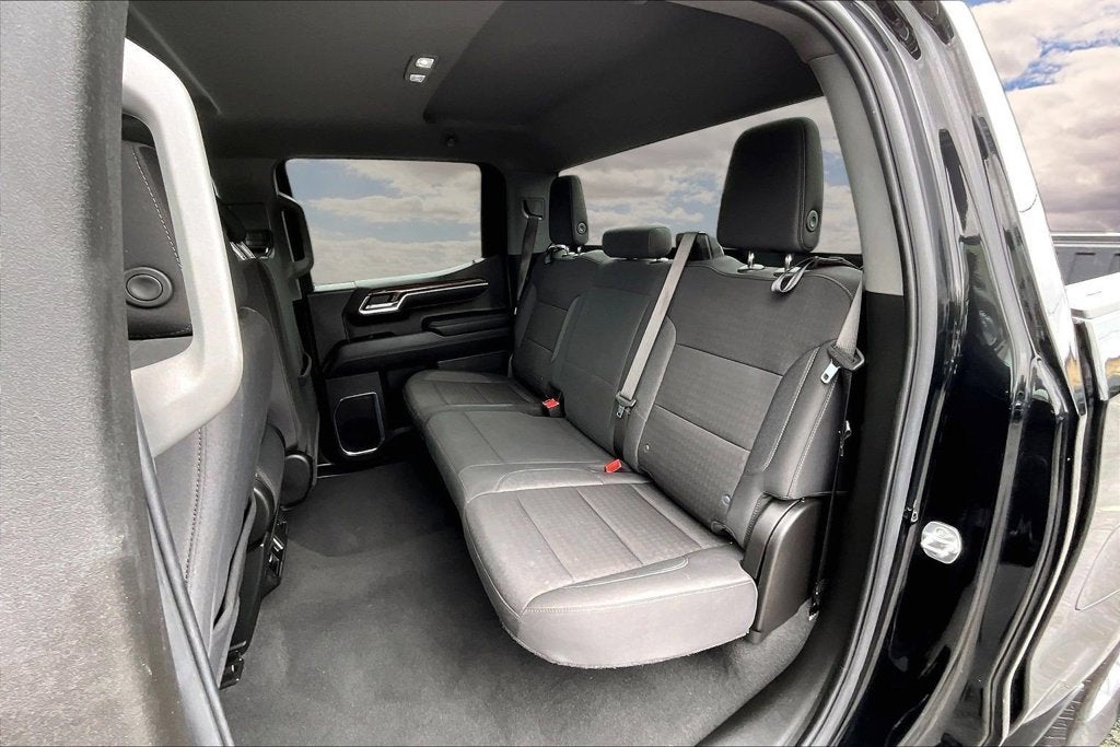 2025 Chevrolet Silverado 1500 LT LT1