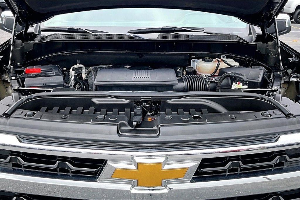 2025 Chevrolet Silverado 1500 LT LT1