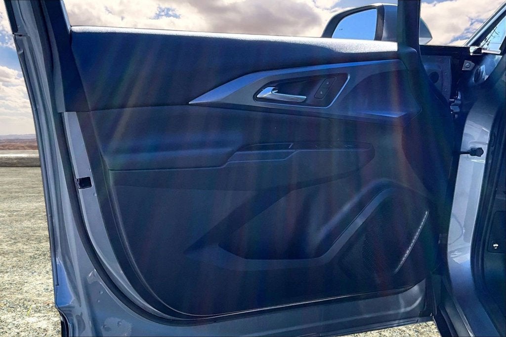 2024 Chevrolet Equinox EV LT