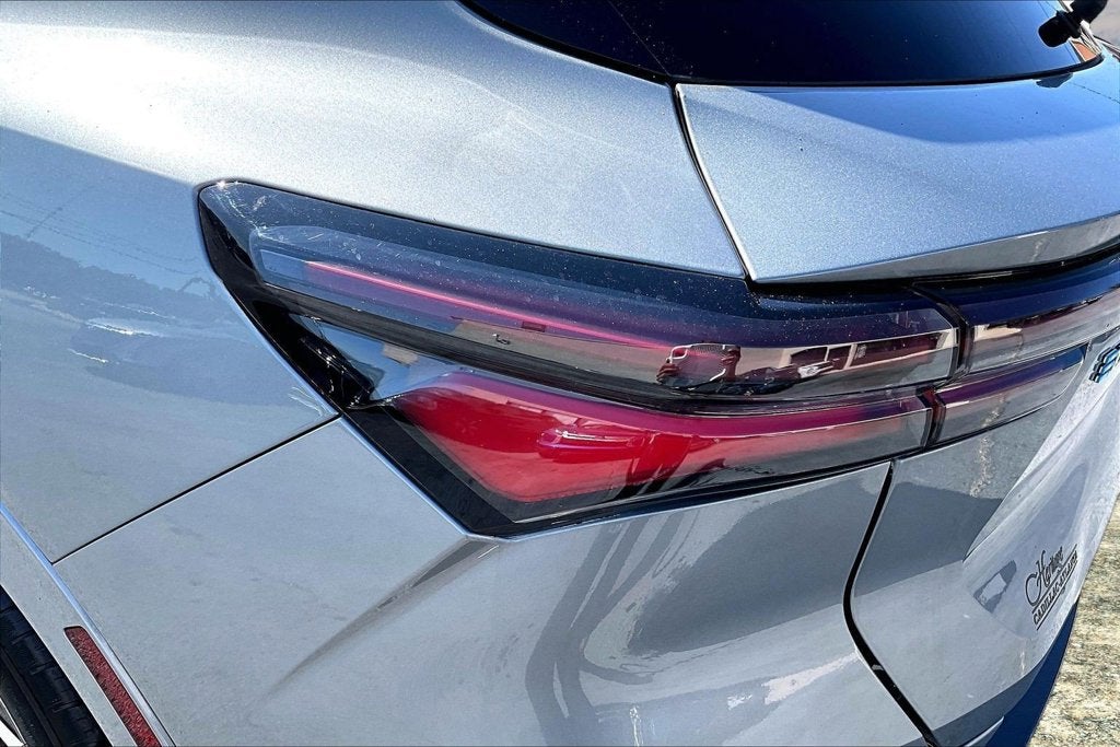 2024 Chevrolet Equinox EV LT