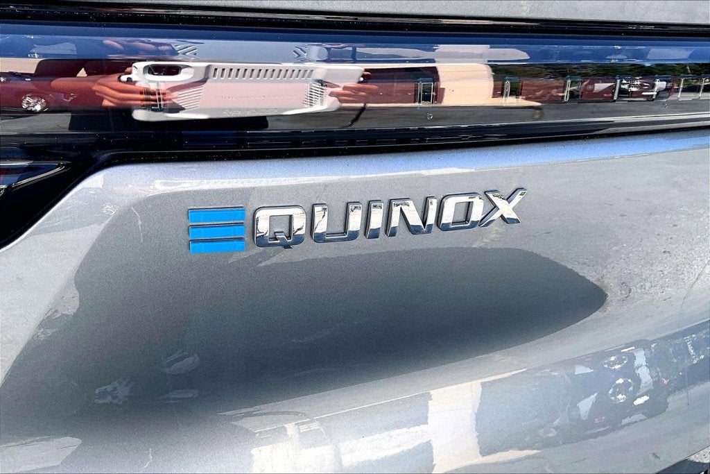 2024 Chevrolet Equinox EV LT