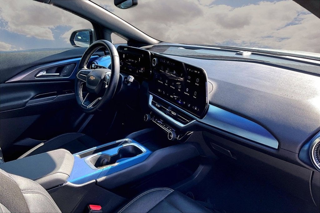 2024 Chevrolet Equinox EV LT