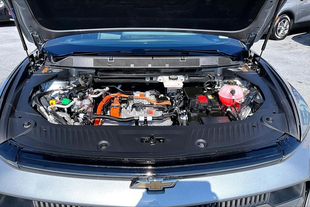 2024 Chevrolet Equinox EV LT