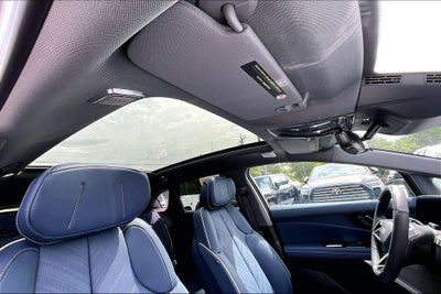2025 Cadillac OPTIQ Luxury 2