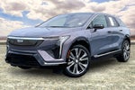2025 Cadillac OPTIQ Luxury 2