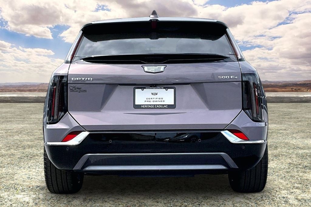 2025 Cadillac OPTIQ Luxury 2