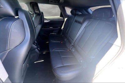 2025 Cadillac OPTIQ Luxury 2