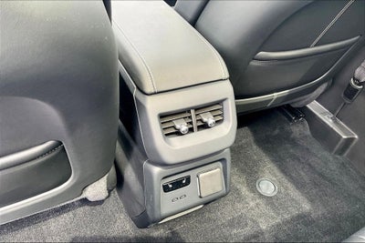 2025 Cadillac OPTIQ Luxury 2