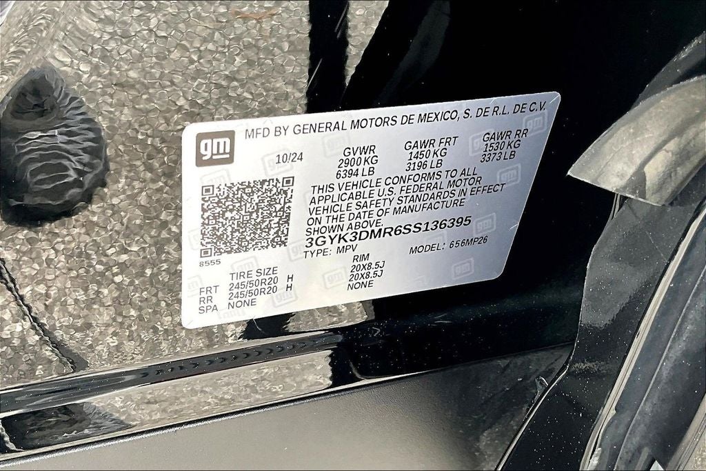 2025 Cadillac OPTIQ Luxury 2