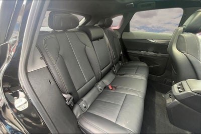 2025 Cadillac OPTIQ Luxury 2