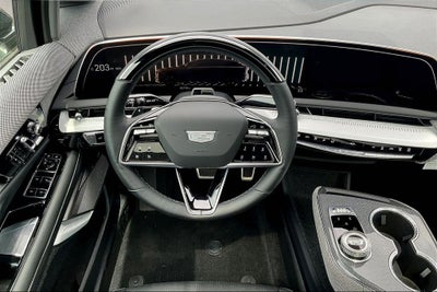 2025 Cadillac OPTIQ Luxury 2