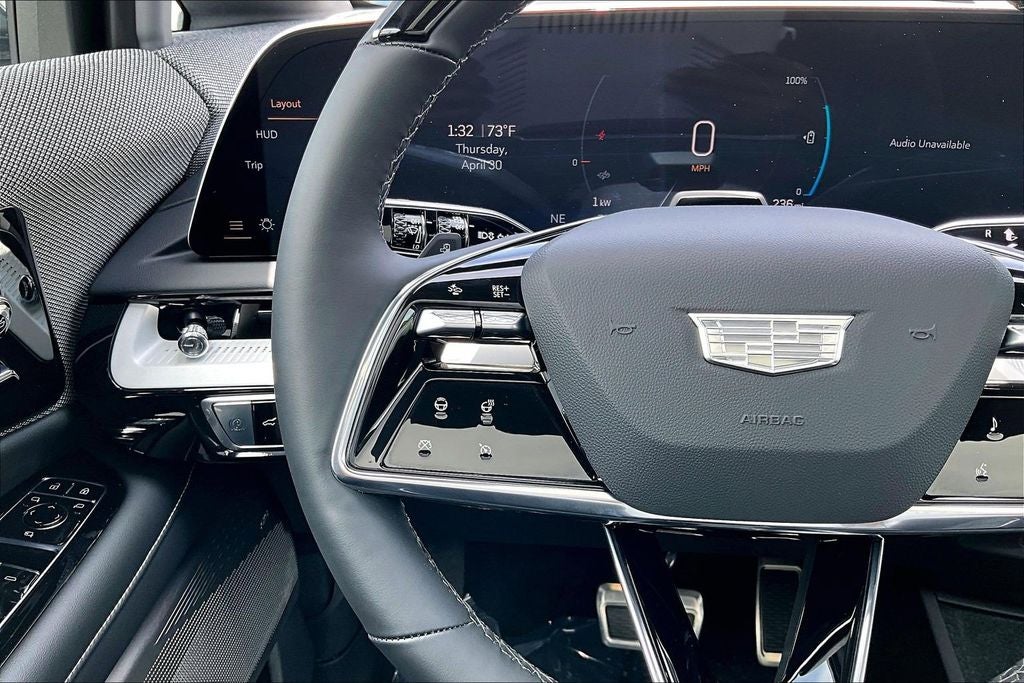 2025 Cadillac OPTIQ Luxury 2
