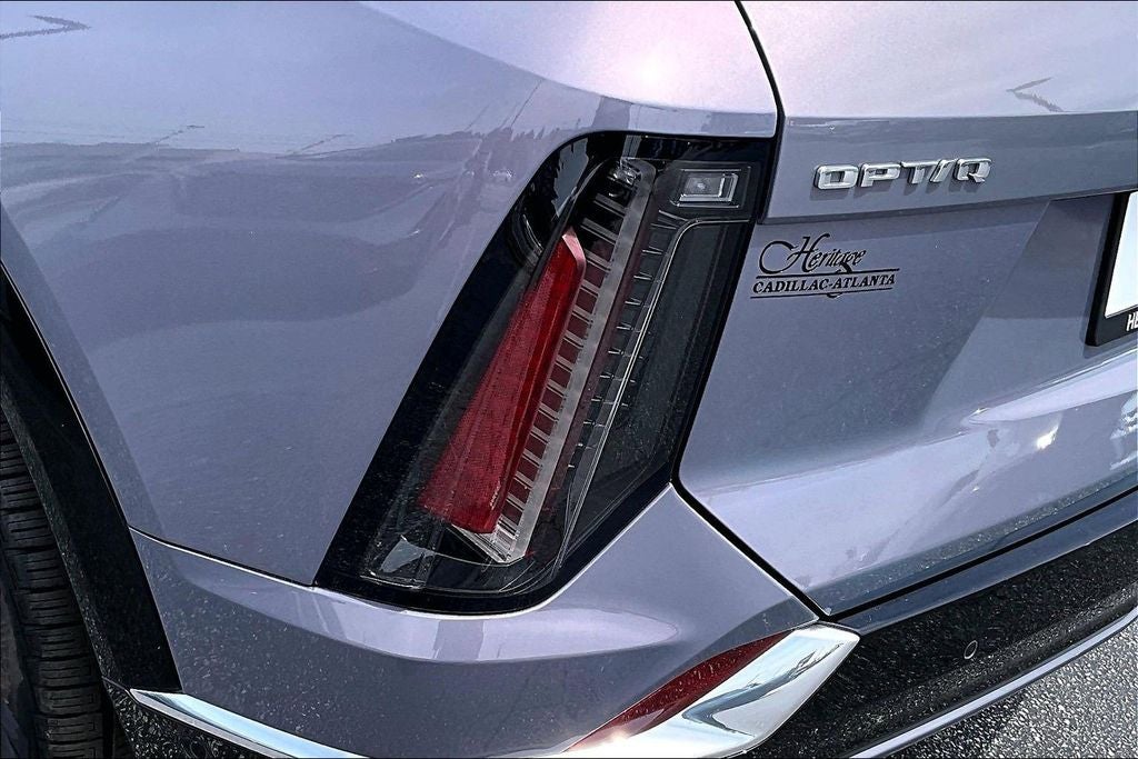 2025 Cadillac OPTIQ Luxury 2