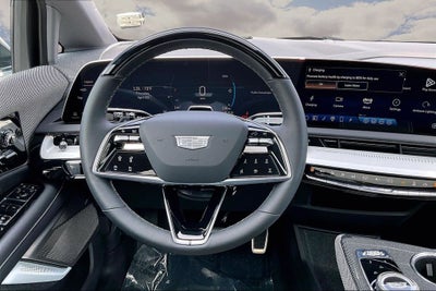 2025 Cadillac OPTIQ Luxury 2