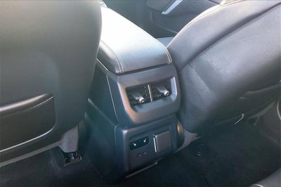 2025 Cadillac OPTIQ Luxury 2