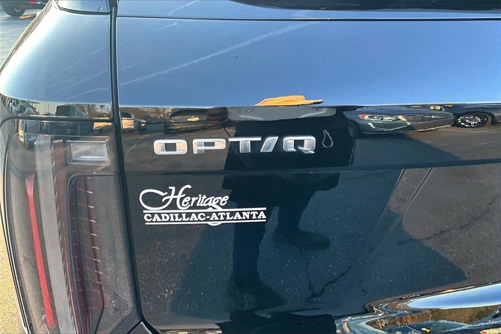 2025 Cadillac OPTIQ Luxury 2