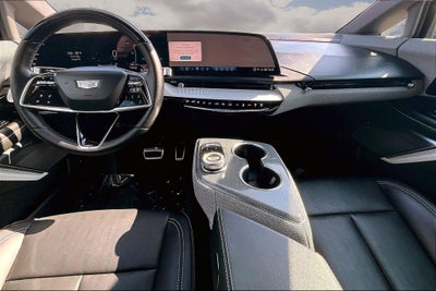 2025 Cadillac OPTIQ Sport 2