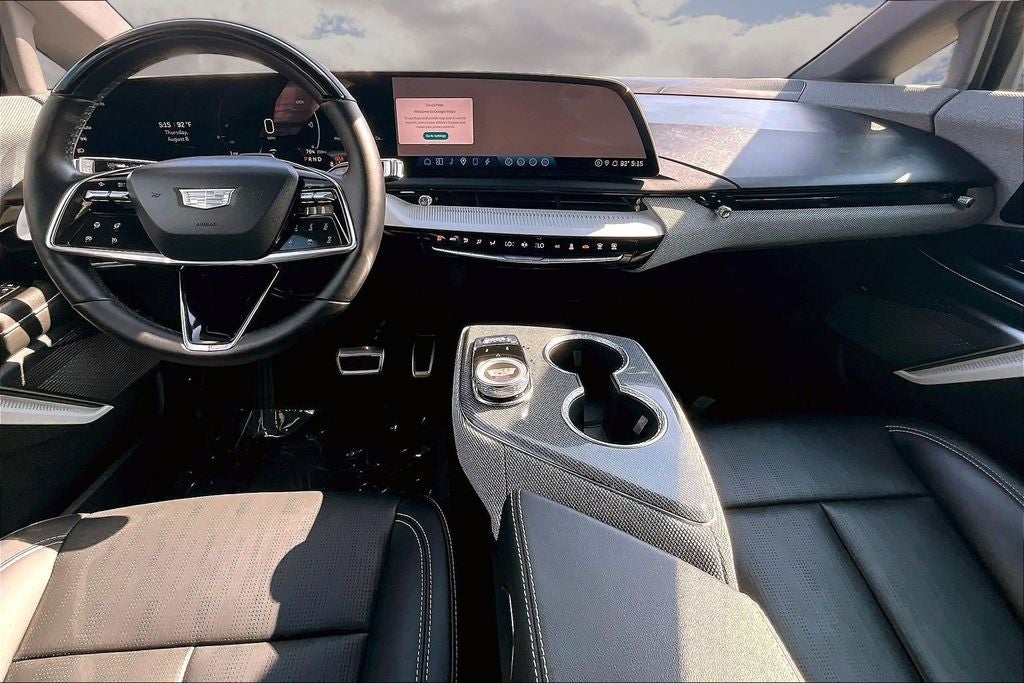 2025 Cadillac OPTIQ Sport 2