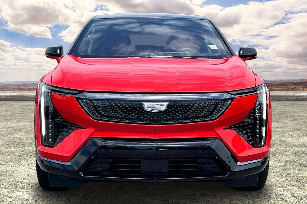 2025 Cadillac OPTIQ Sport 2