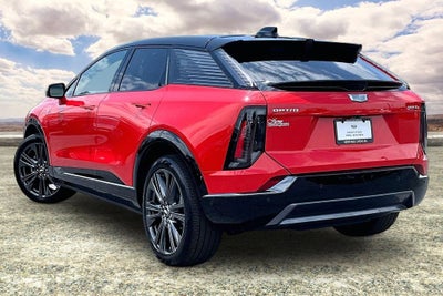 2025 Cadillac OPTIQ Sport 2