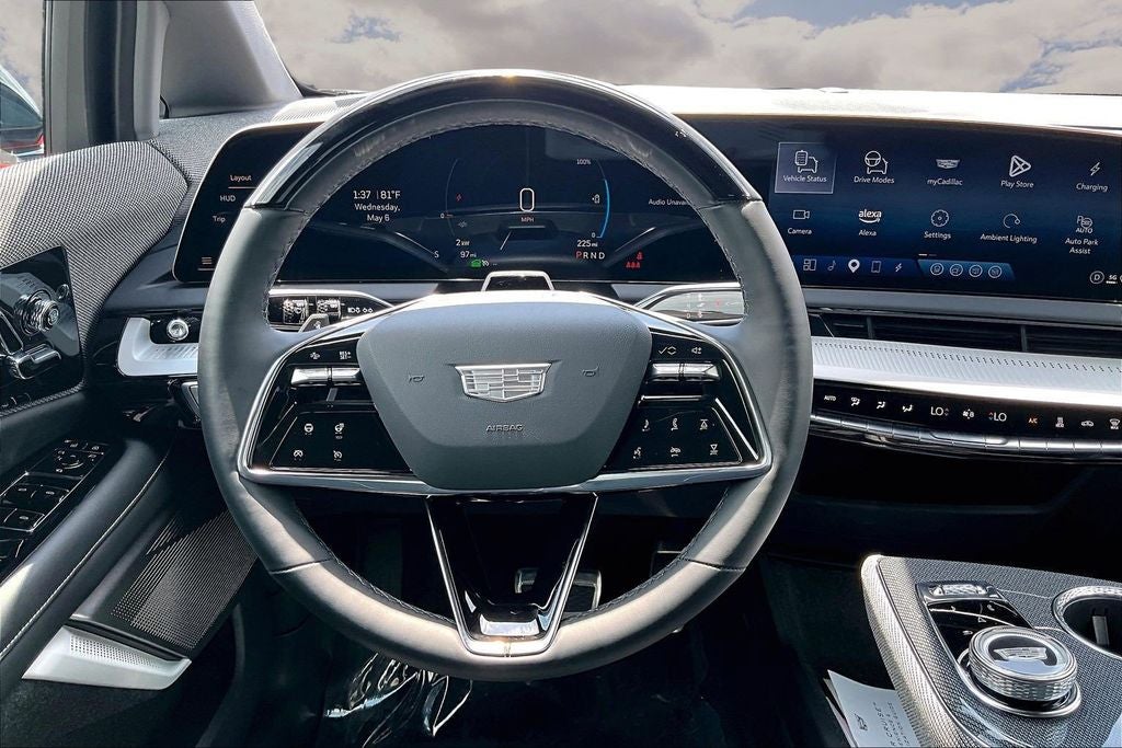 2025 Cadillac OPTIQ Sport 2
