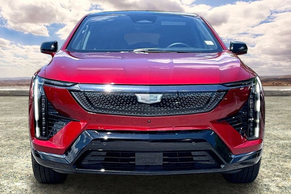 2025 Cadillac OPTIQ Sport 2