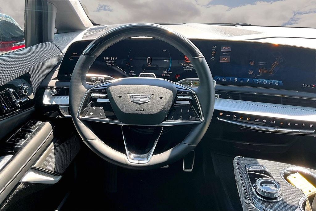 2025 Cadillac OPTIQ Sport 2