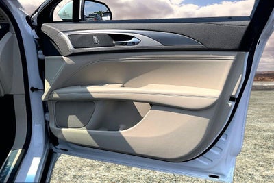 2020 Lincoln MKZ Standard