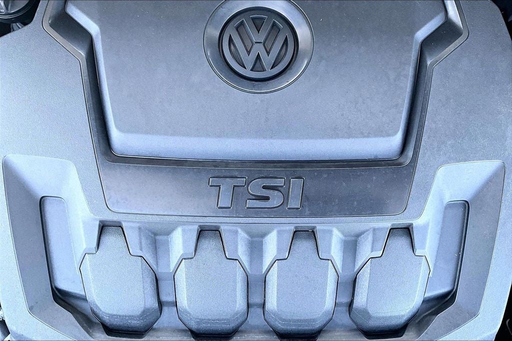 2022 Volkswagen Tiguan 2.0T SEL R-Line