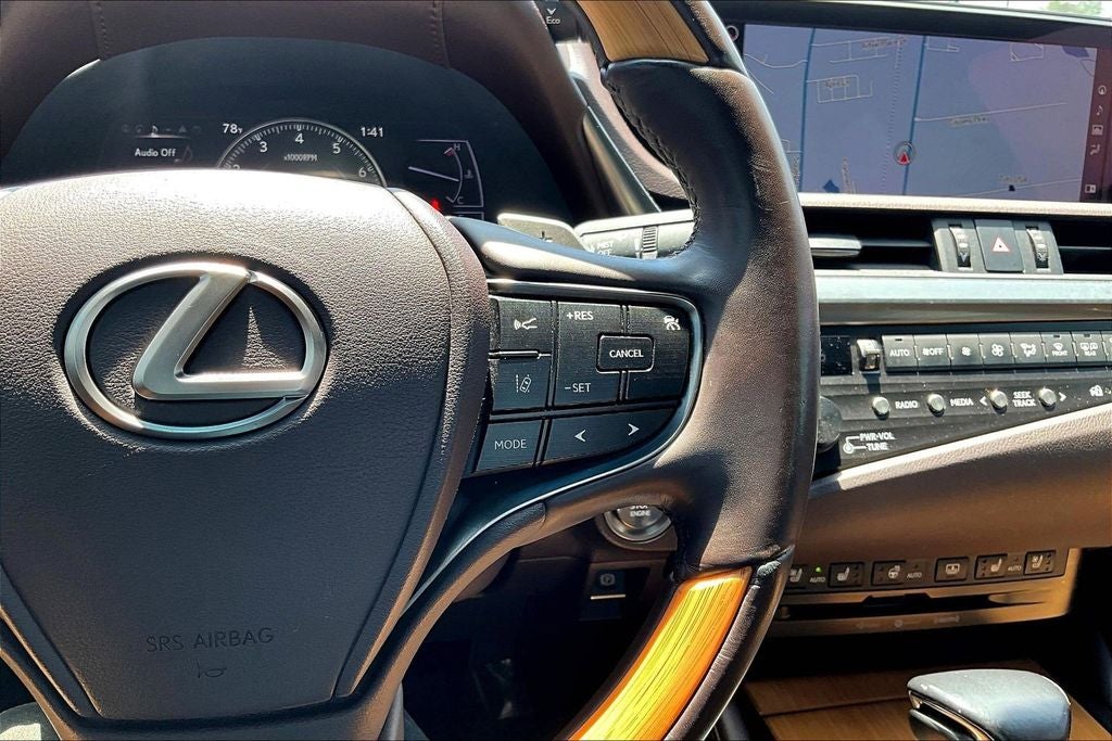 2019 Lexus ES 350 Luxury