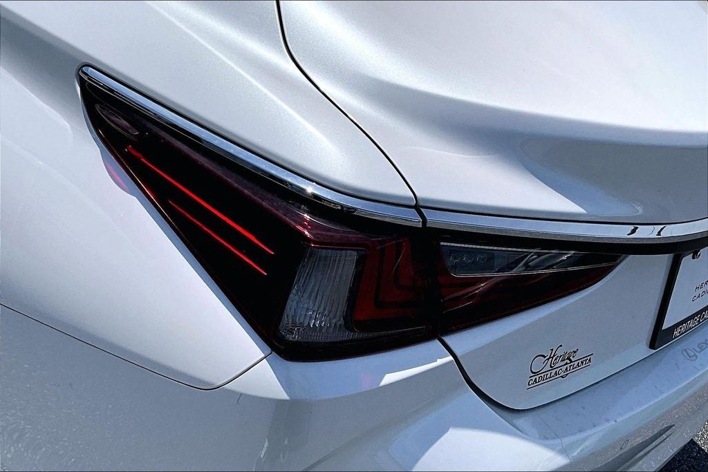 2019 Lexus ES 350 Luxury