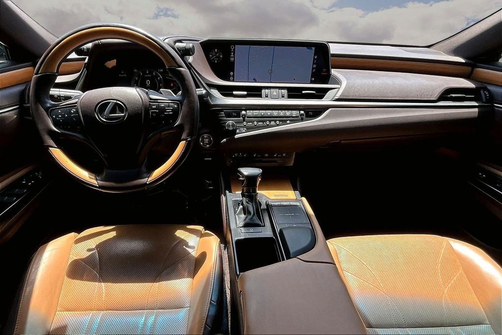 2019 Lexus ES 350 Luxury