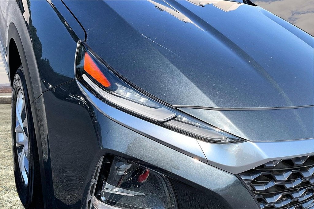 2019 Hyundai Santa Fe SE