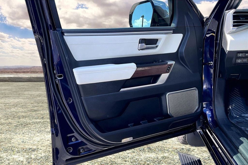 2023 Toyota Tundra Hybrid Capstone